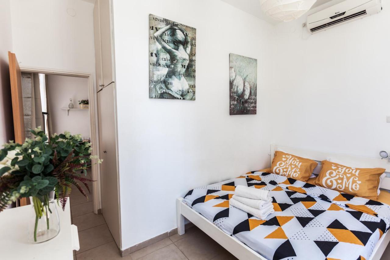 Sweet Home On The Beach Tel Aviv Exterior photo