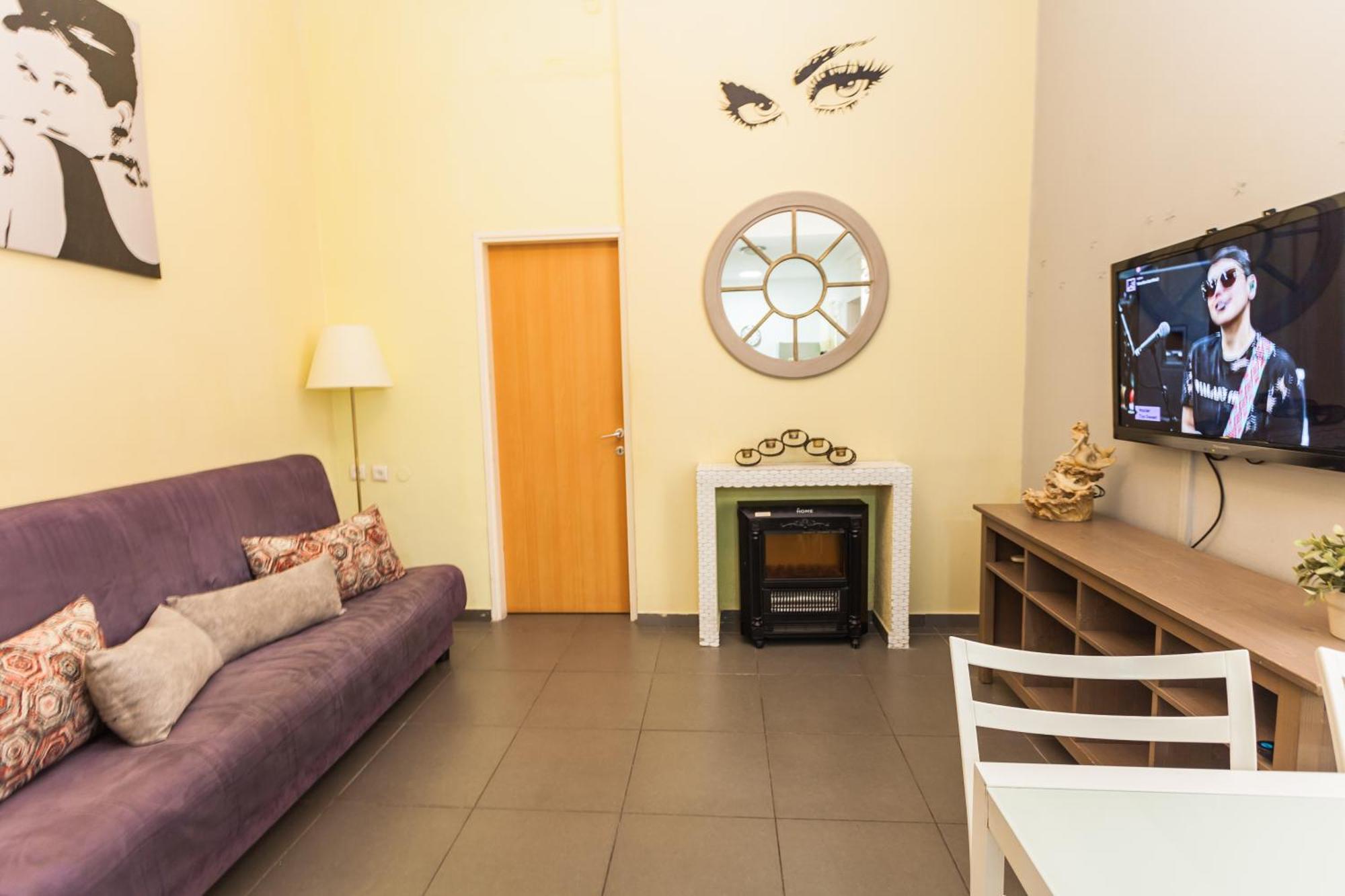 Sweet Home On The Beach Tel Aviv Exterior photo