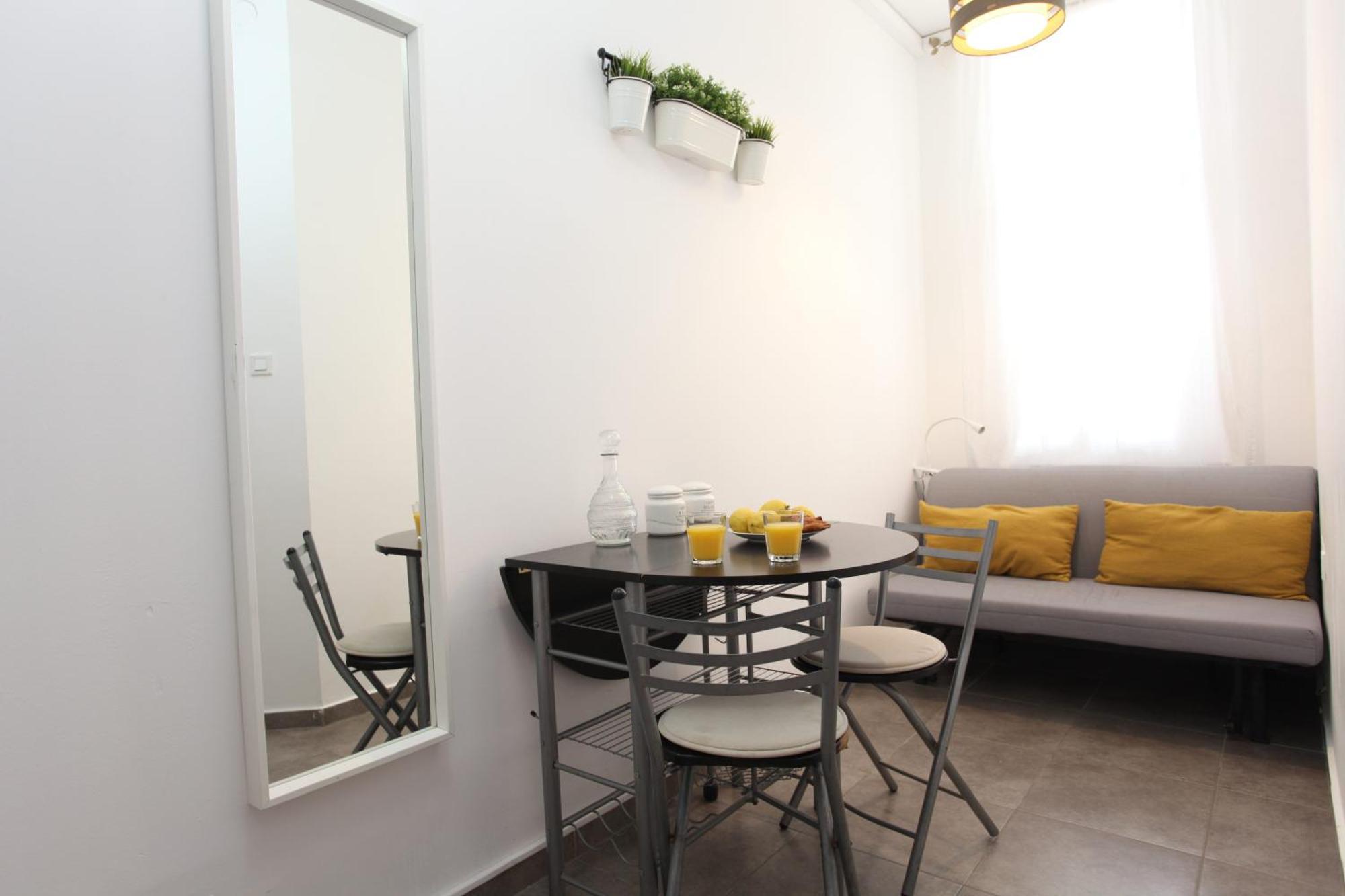 Sweet Home On The Beach Tel Aviv Exterior photo